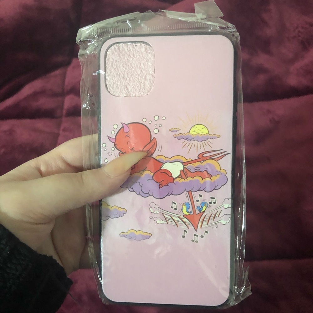 iphone 11 pro max case 🤍